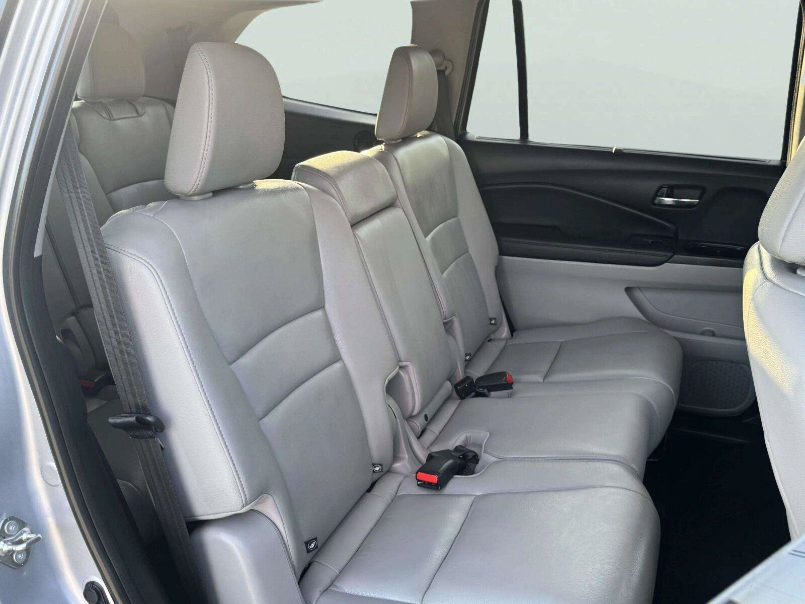 Used 2019 Honda Pilot EX-L image 44