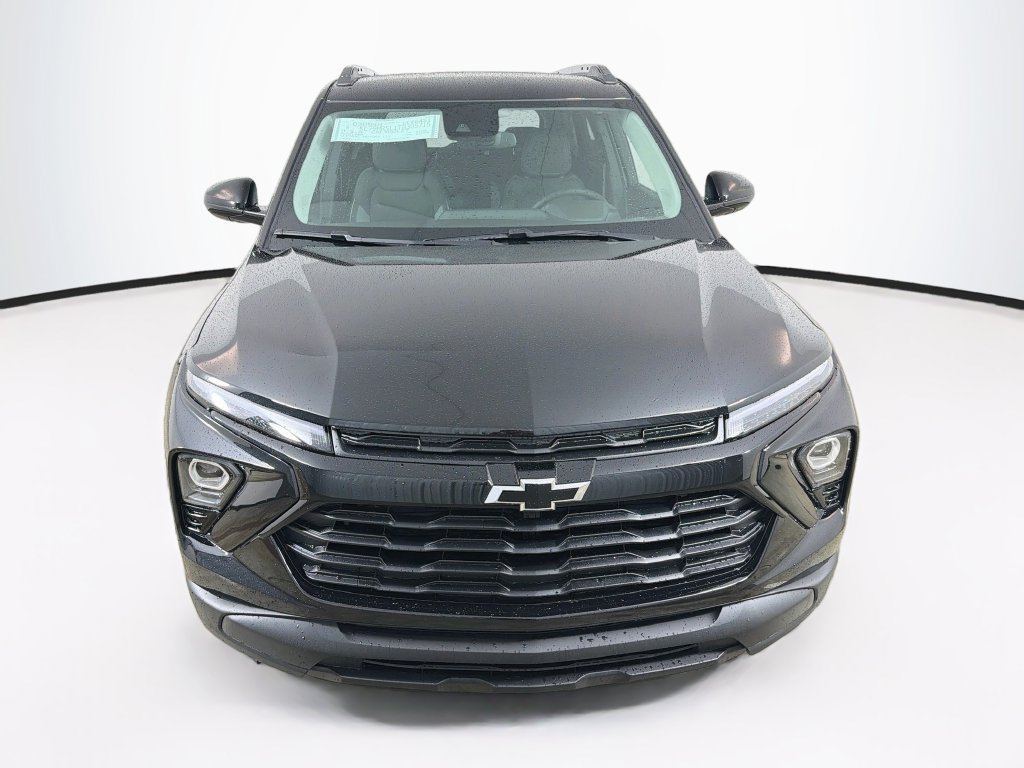 New 2026 Chevrolet TrailBlazer LT w/ Midnight Edition AWD/4WD image 2