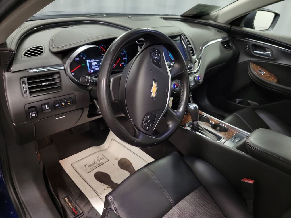 Used 2014 Chevrolet Impala LT w/ Convenience Package image 14