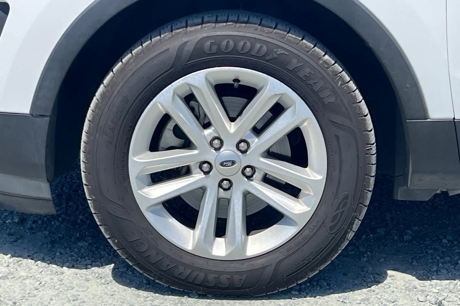 Used 2016 Ford Explorer 4WD image 12