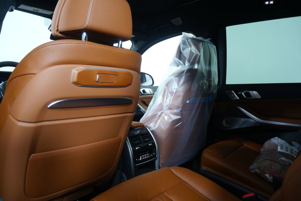 New 2026 BMW X7 xDrive40i w/ Executive Package image 20