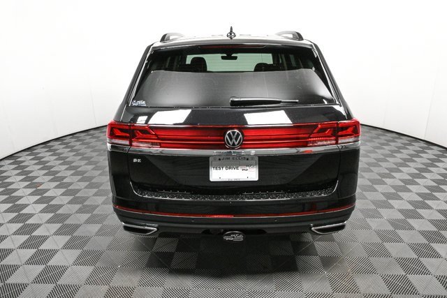 New 2026 Volkswagen Atlas SE image 25