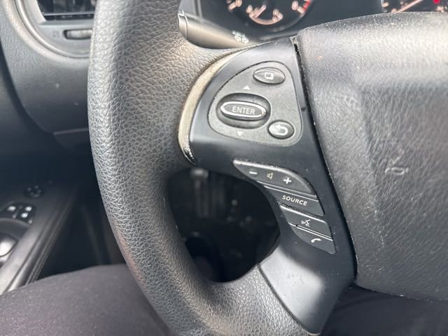 Used 2020 Nissan Pathfinder S AWD/4WD image 21