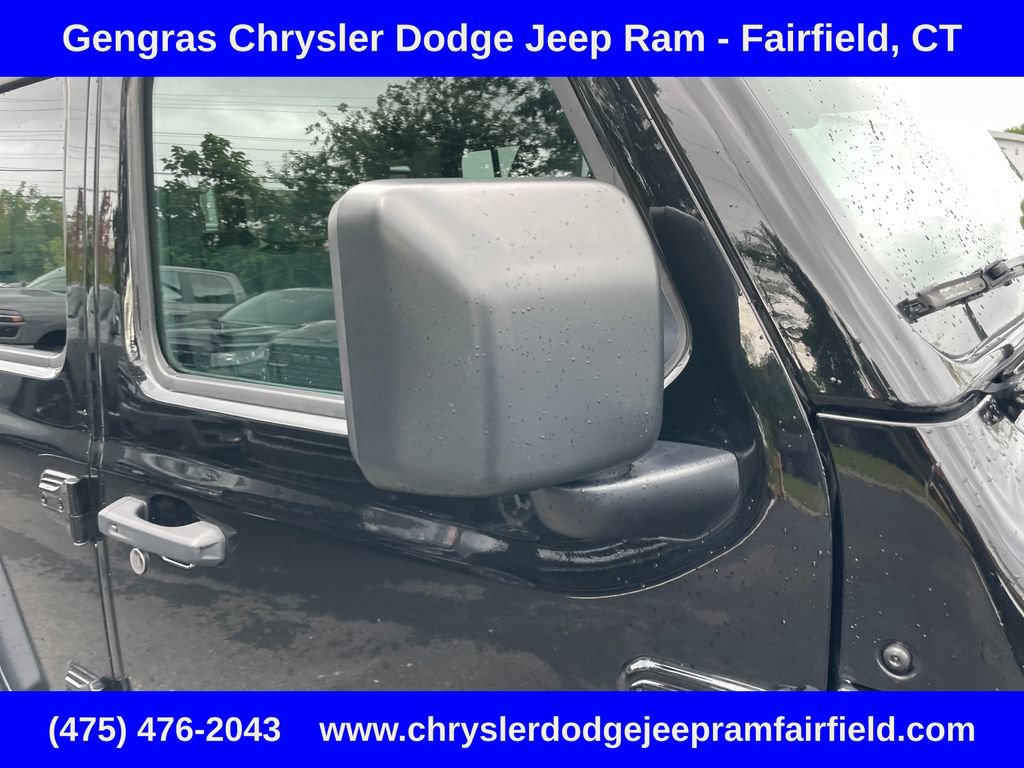 Used 2024 Jeep Wrangler Unlimited AWD/4WD image 15