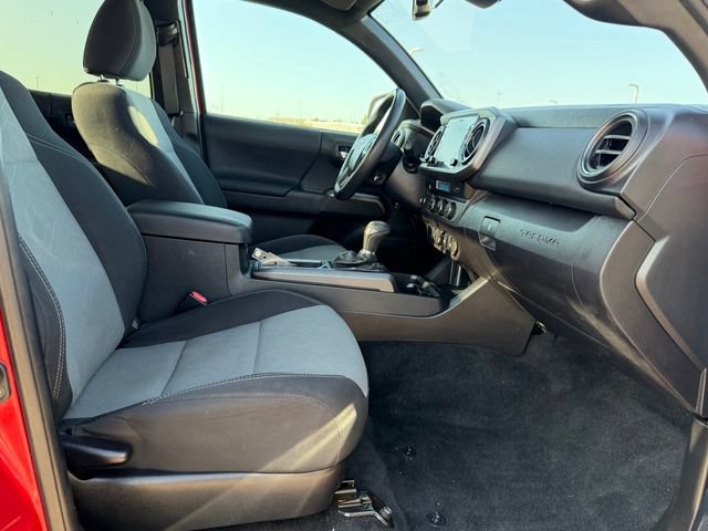 Used 2021 Toyota Tacoma TRD Sport RWD image 37