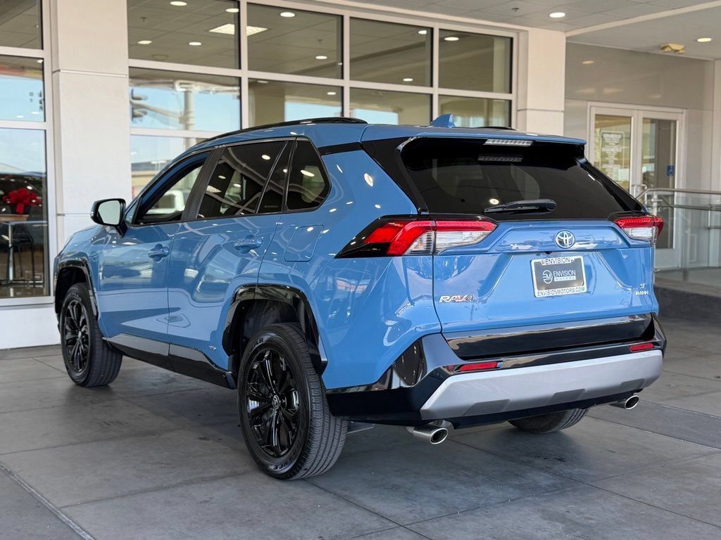 Certified 2022 Toyota RAV4 SE w/ Convenience Package AWD/4WD image 9