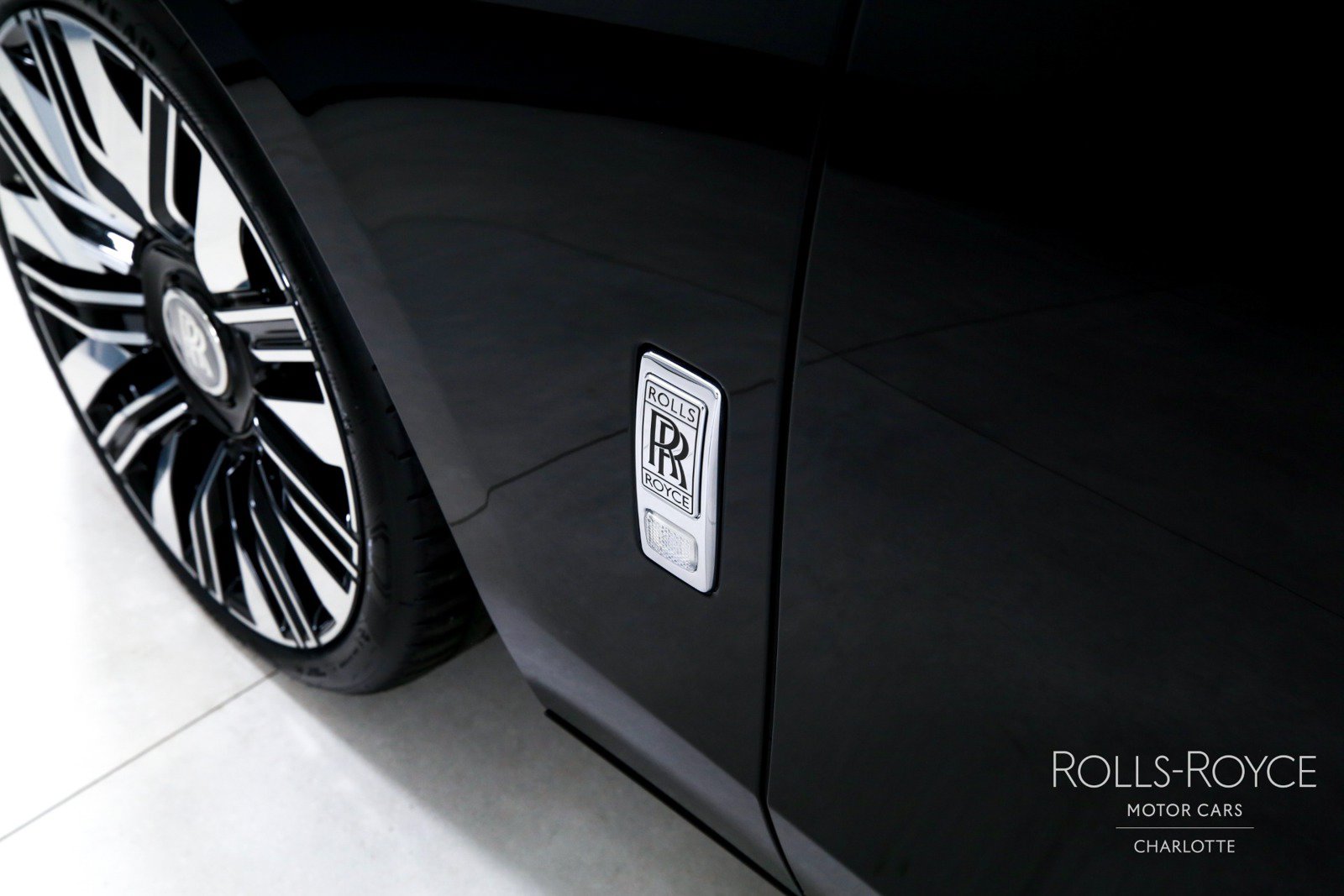 New 2027 Rolls-Royce Ghost AWD/4WD image 38
