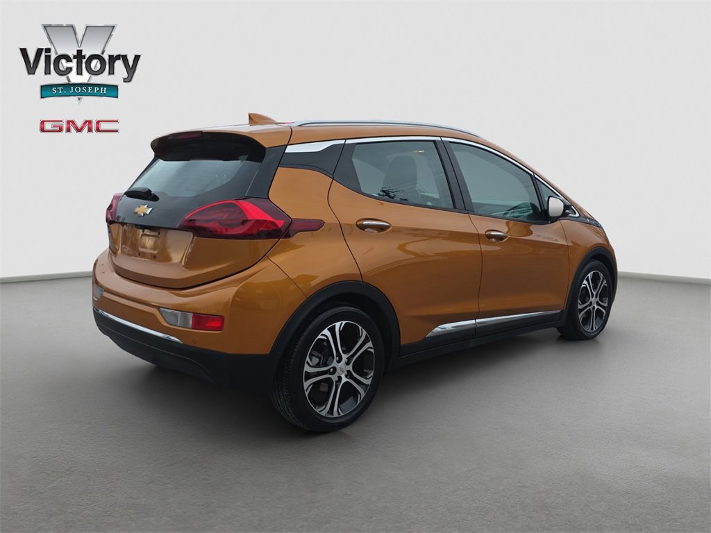 Used 2017 Chevrolet Bolt Premier w/ Driver Confidence II Package image 17