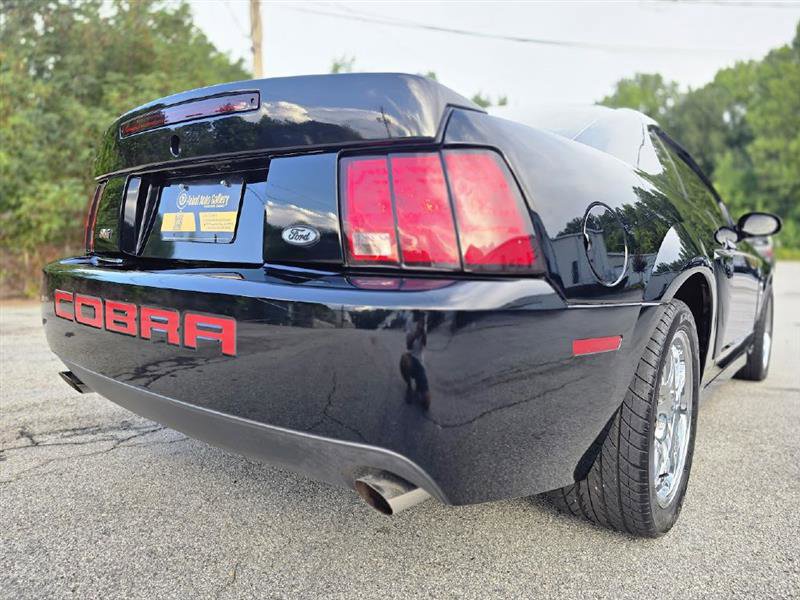 Used 2003 Ford Mustang Cobra RWD image 12