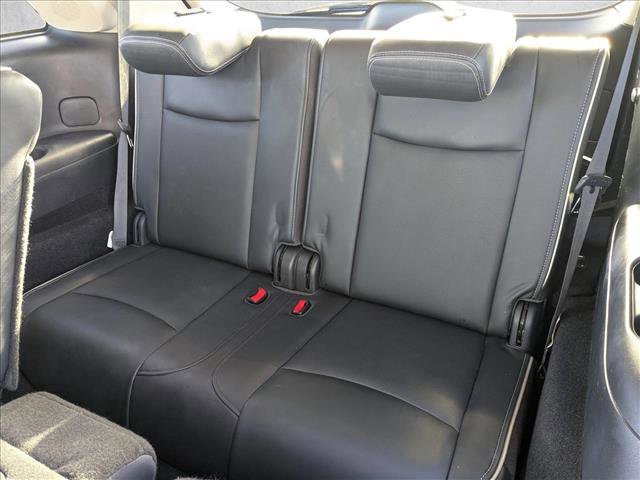 Used 2019 INFINITI QX60 Luxe w/ Essential Package image 18