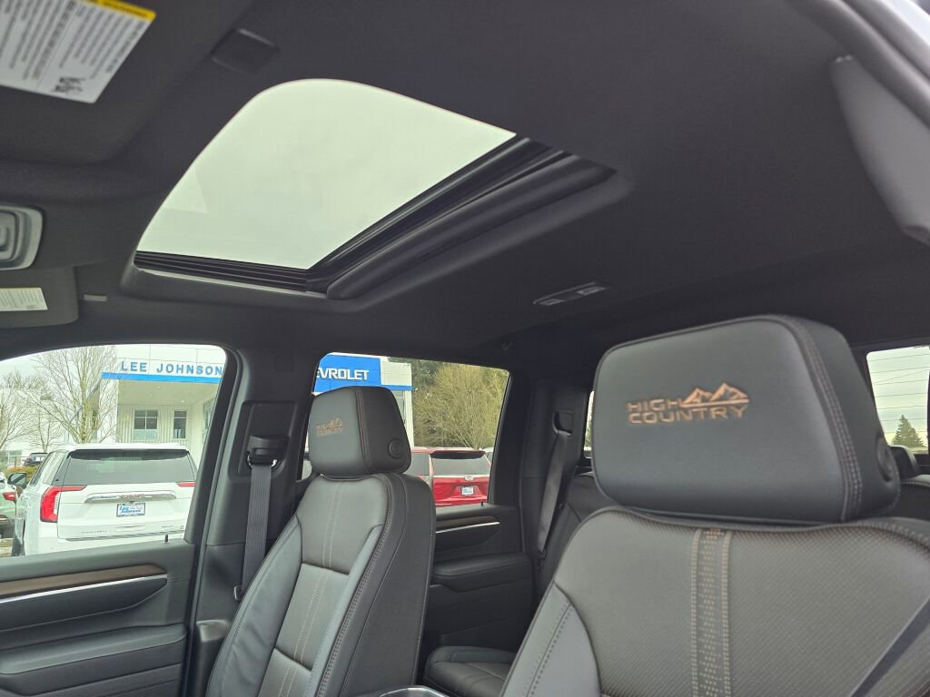 New 2026 Chevrolet Silverado 2500 High Country w/ High Country Premium Package AWD/4WD image 24