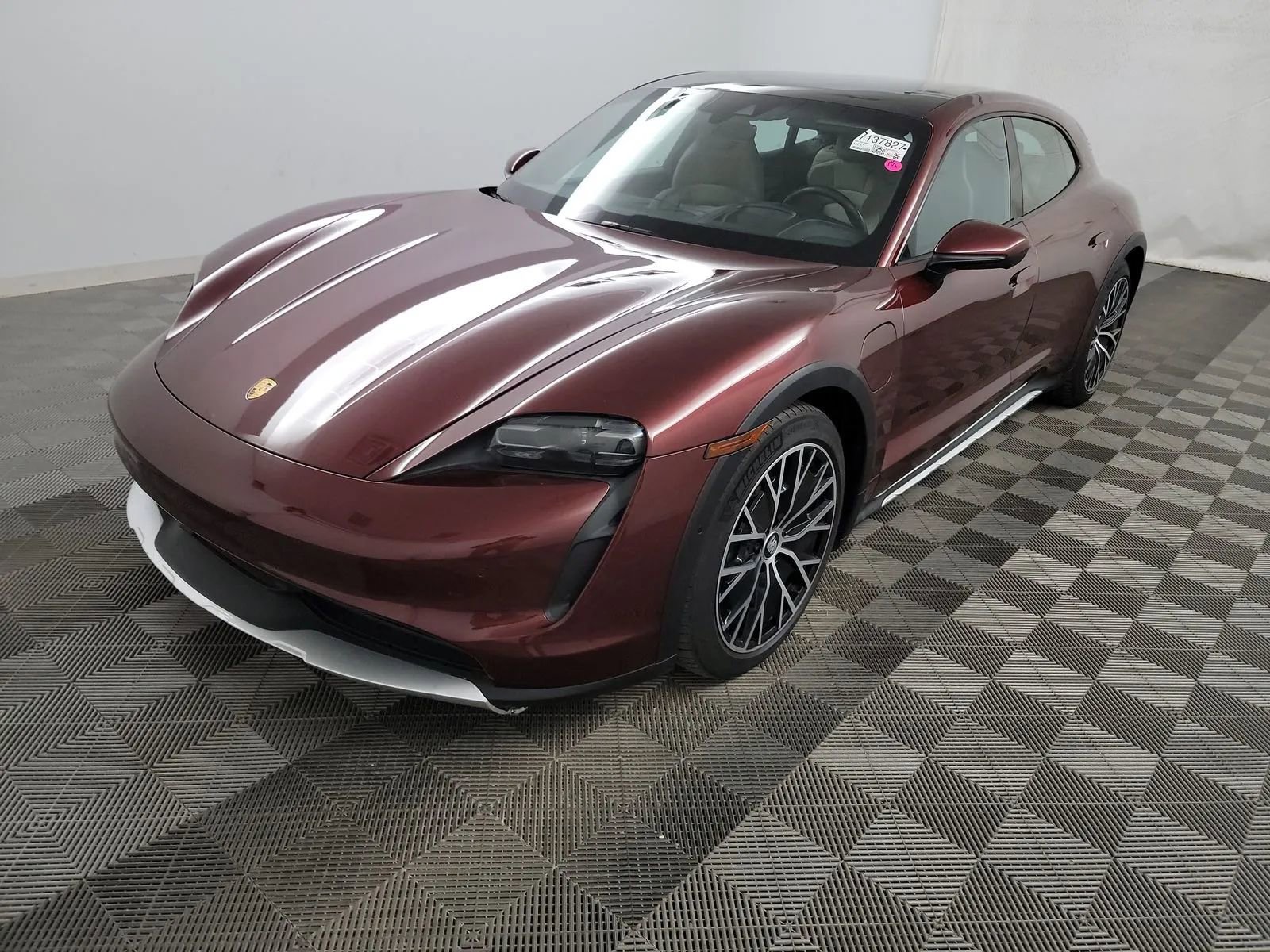 Used 2022 Porsche Taycan 4 Cross Turismo w/ Technology Package image 1