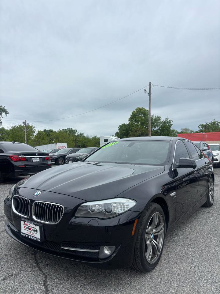 Used 2012 BMW 535i xDrive Sedan AWD/4WD image 3
