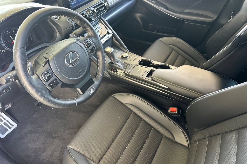 Used 2025 Lexus IS 350 F Sport RWD image 10