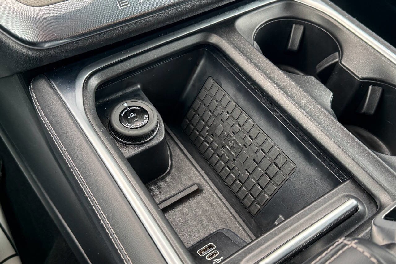 Used 2025 Ford Expedition Max Platinum image 39