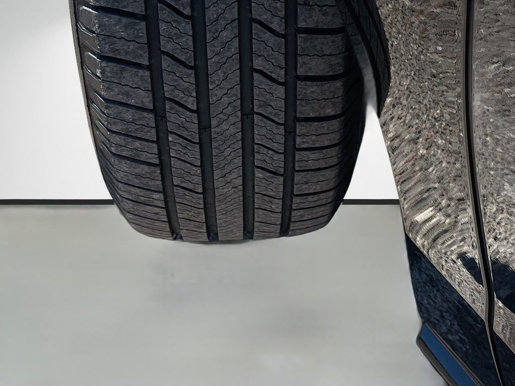 Used 2021 Toyota Sienna LE image 41