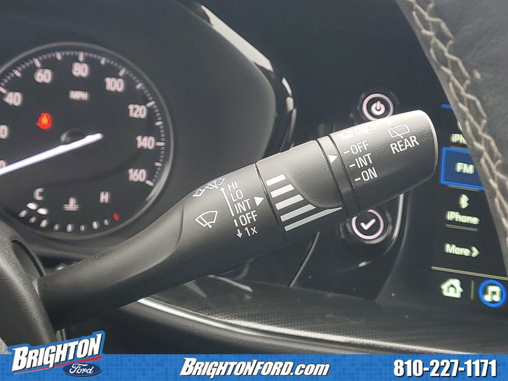 Used 2023 Buick Envision Essence image 23