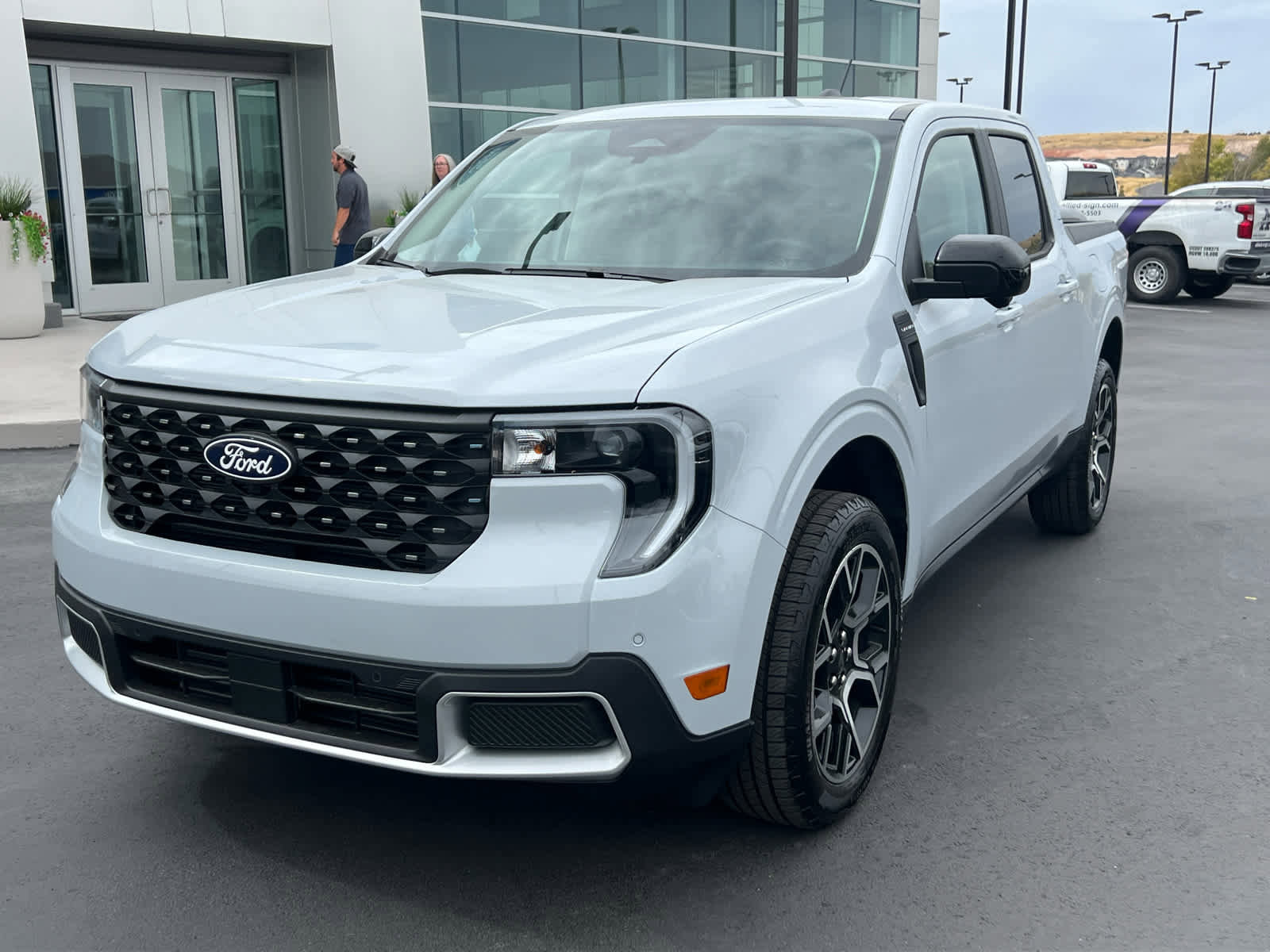 New 2025 Ford Maverick Lariat w/ 4K Tow Package image 2