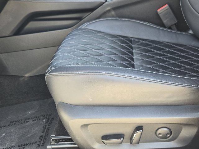 Used 2023 Mitsubishi Outlander SEL AWD/4WD image 24