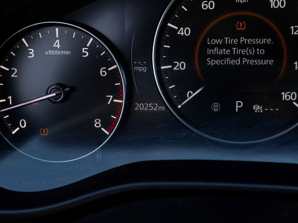 Used 2024 MAZDA CX-50 AWD 2.5 S w/ Weather Package image 18