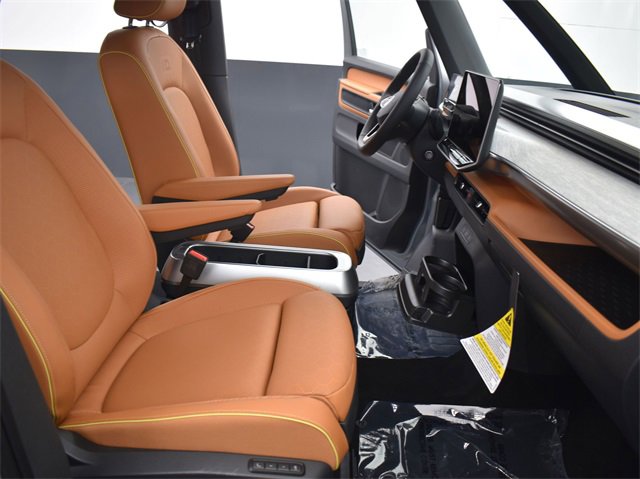 New 2025 Volkswagen ID. Buzz Pro S image 27