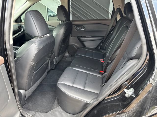Certified 2022 Nissan Rogue SV w/ SV Premium Package FWD image 12