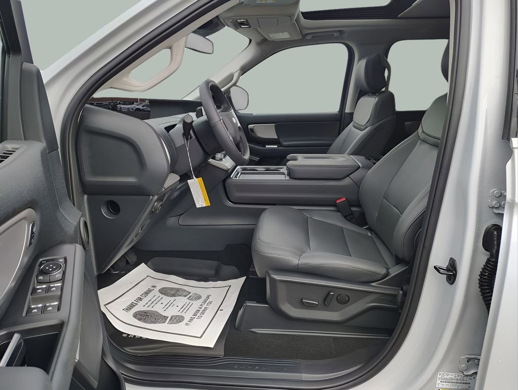 New 2026 Ford Expedition Max Active image 16