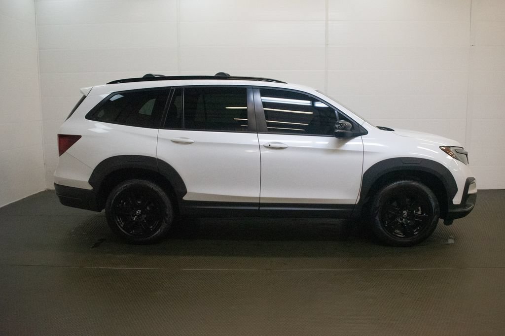 Used 2022 Honda Pilot TrailSport image 3