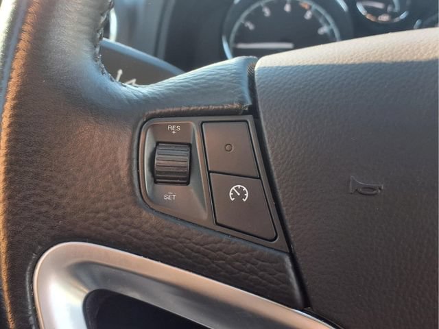 Used 2015 Chevrolet Captiva Sport LT w/ Convenience Package FWD image 11