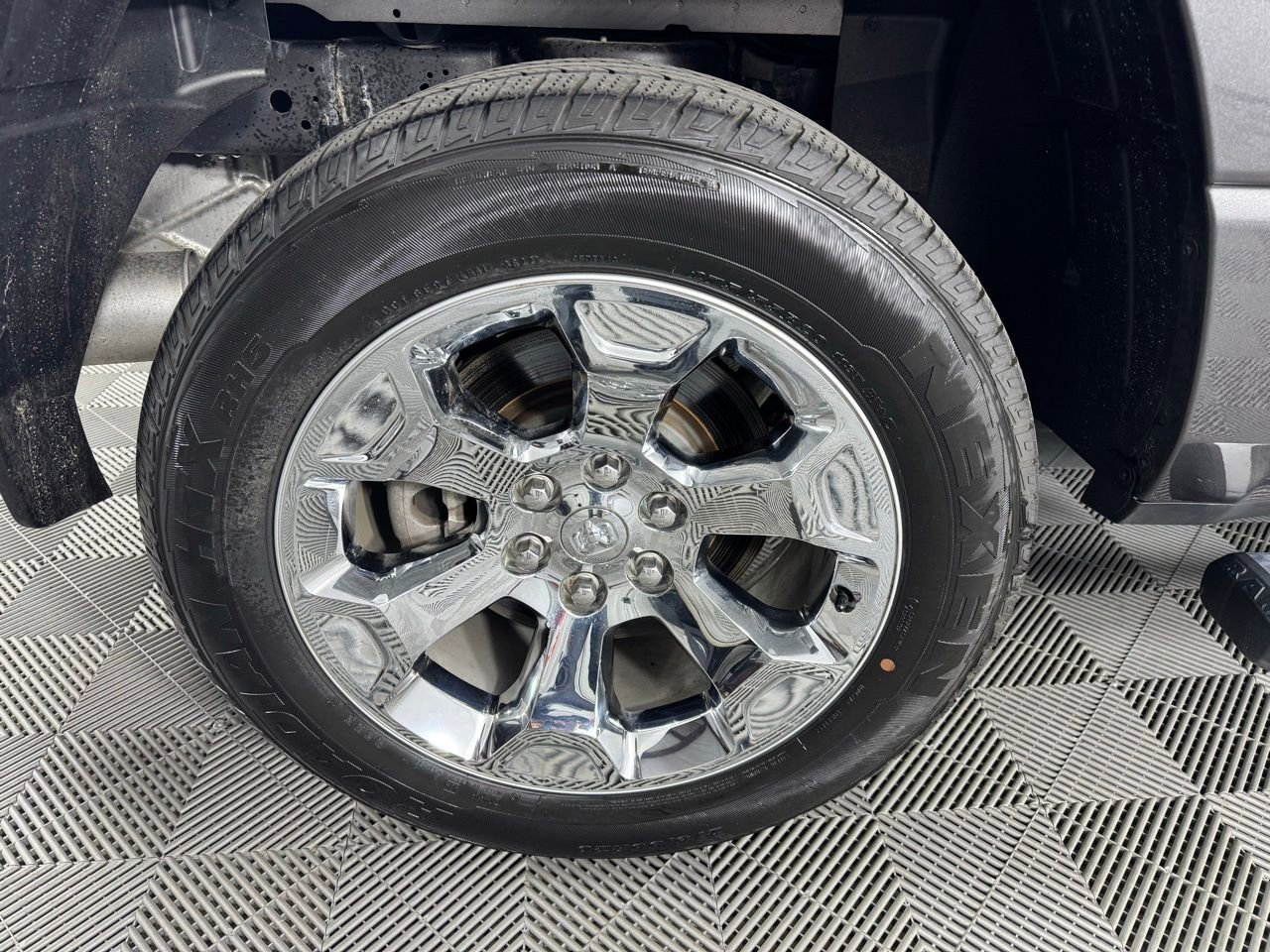 Used 2023 RAM 1500 Big Horn AWD/4WD image 38
