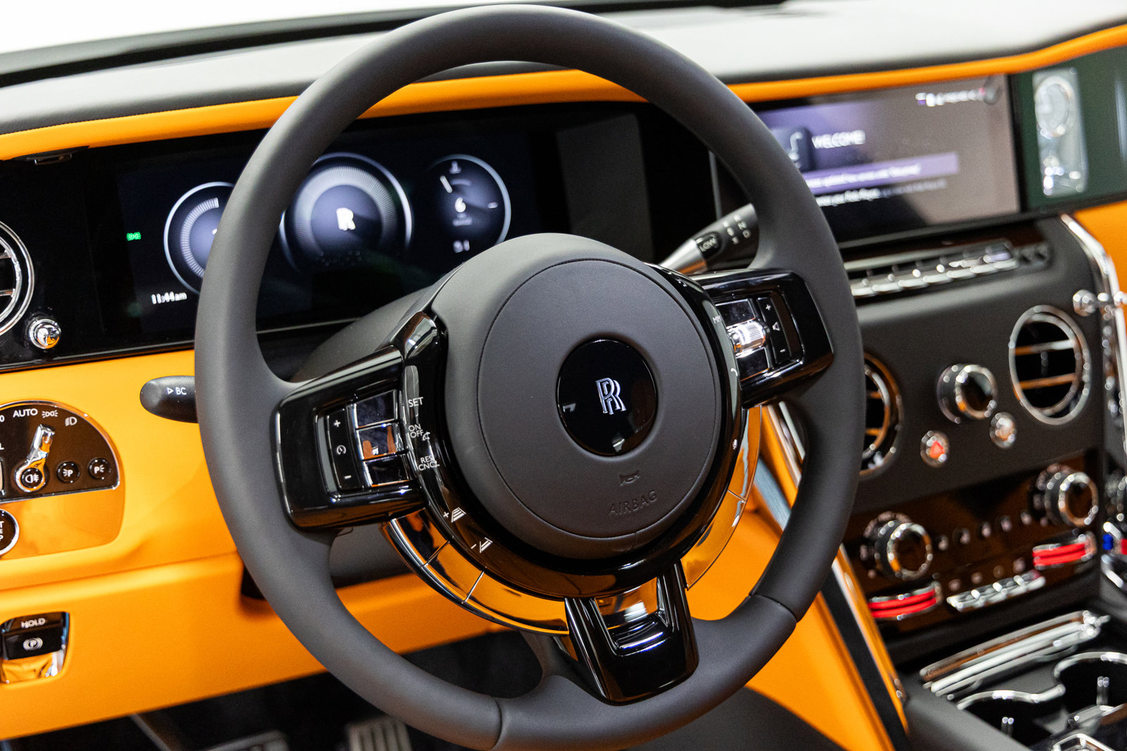 New 2026 Rolls-Royce Cullinan image 23