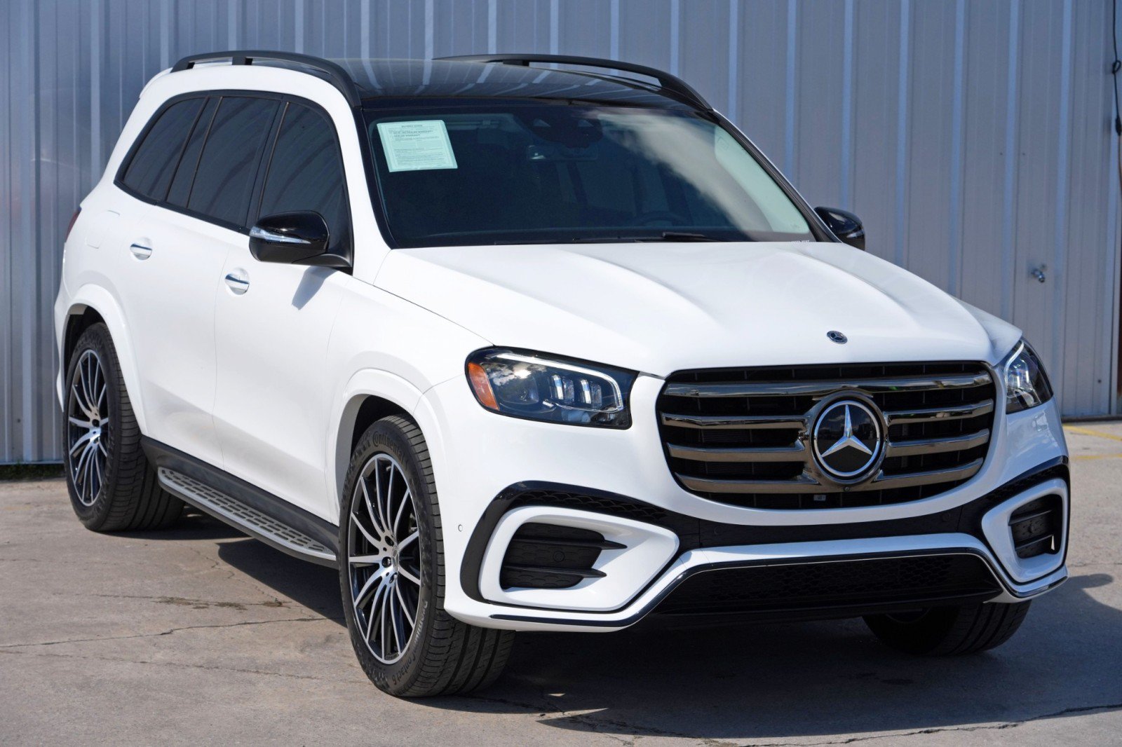 Used 2024 Mercedes-Benz GLS 580 4MATIC image 65