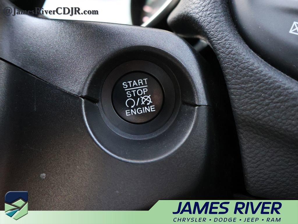 Used 2019 Jeep Compass Latitude w/ Cold Weather Group image 34