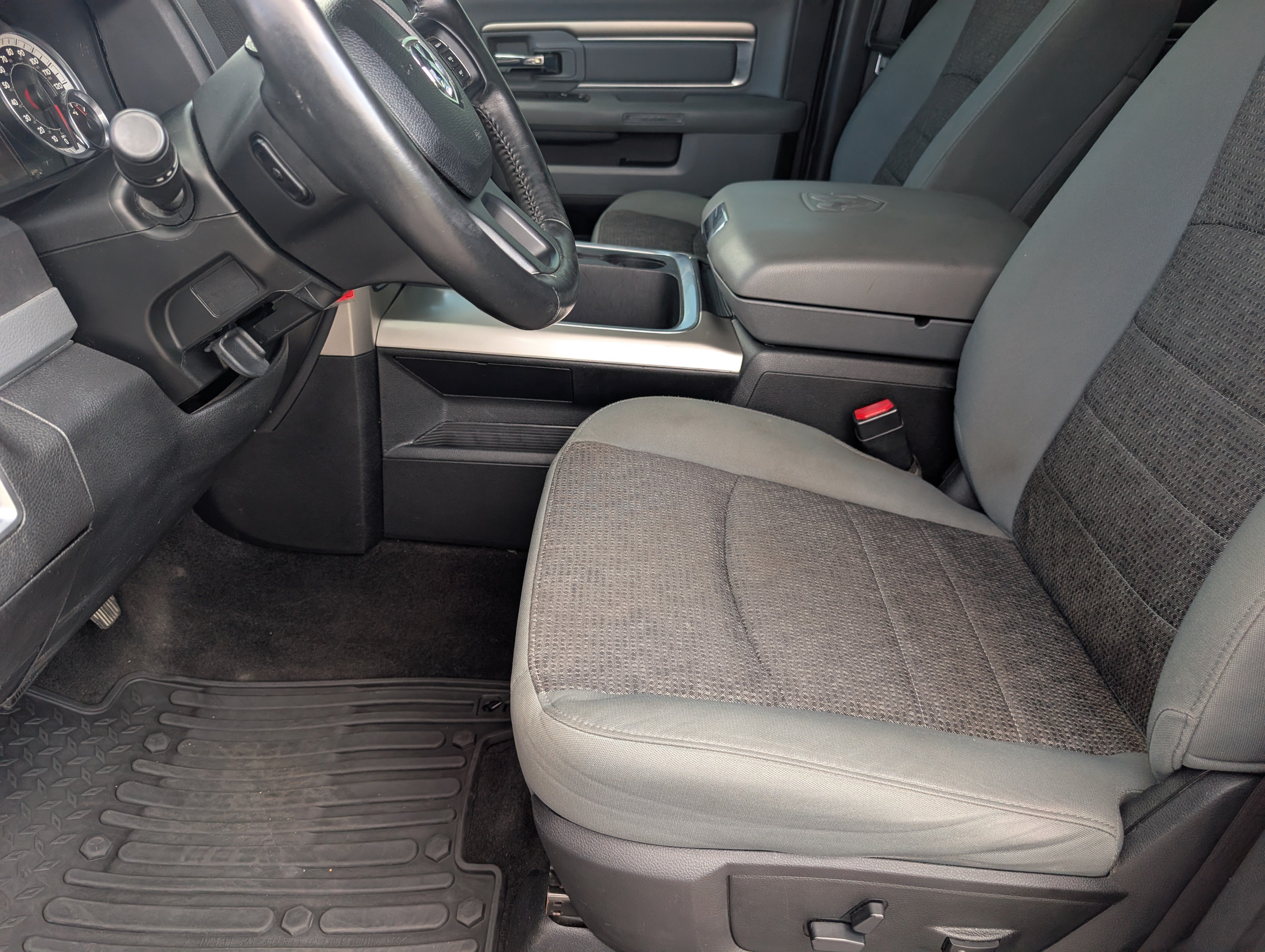 Used 2017 RAM 1500 Big Horn AWD/4WD image 11