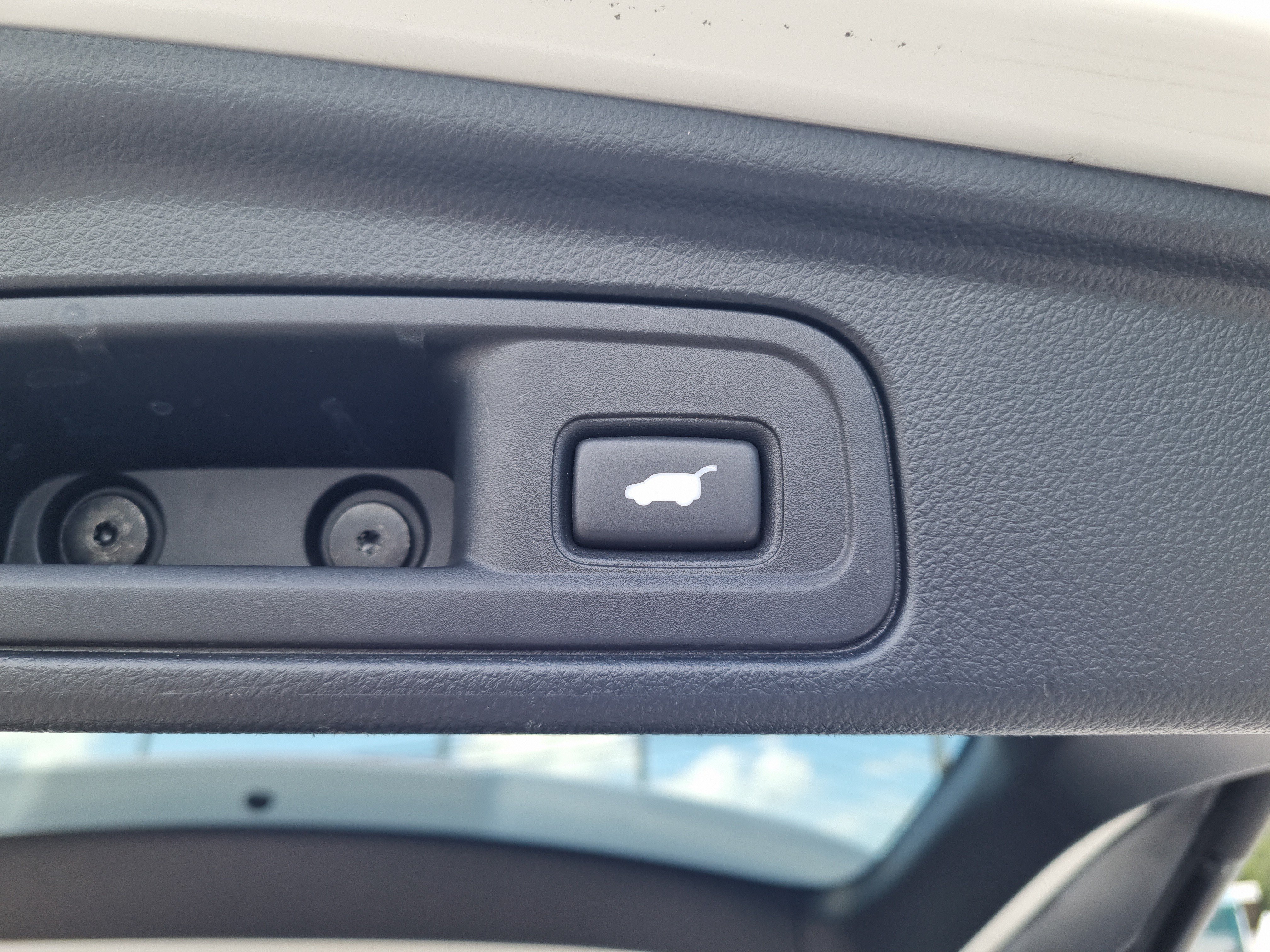 Used 2020 Honda Pilot Touring image 9