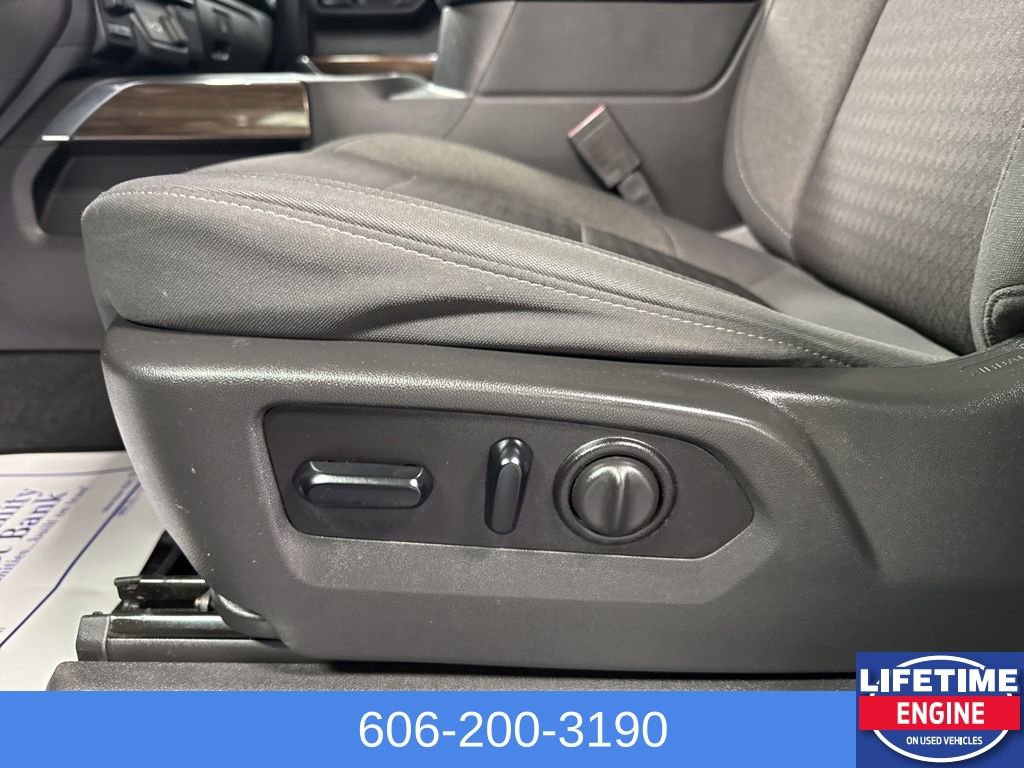 Used 2021 Chevrolet Silverado 1500 RST image 27