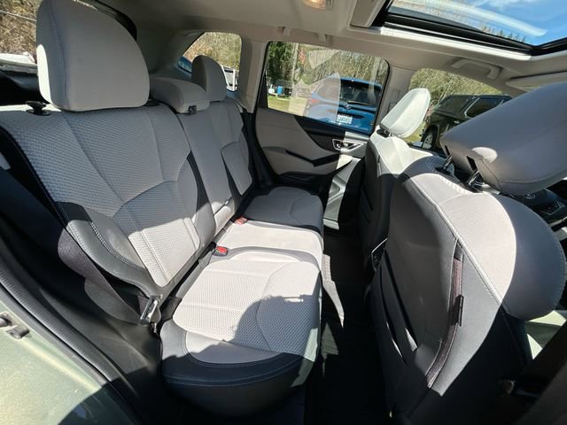 Used 2021 Subaru Forester Premium image 26