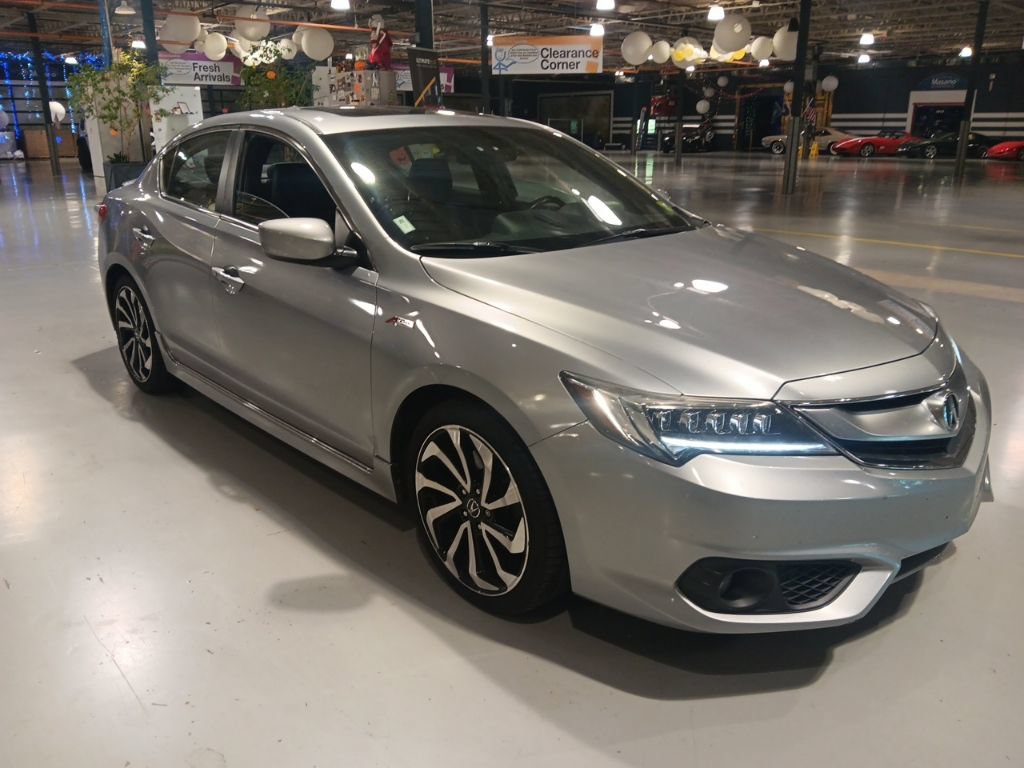 Used 2018 Acura ILX FWD image 1