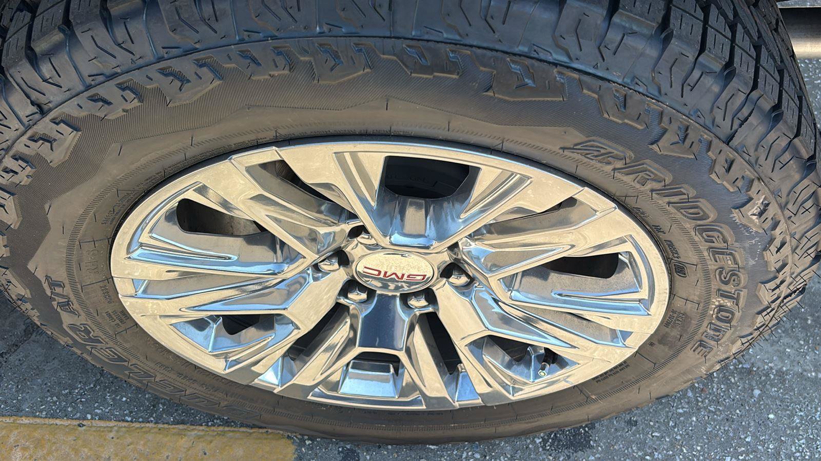 New 2026 GMC Sierra 1500 Denali AWD/4WD image 13