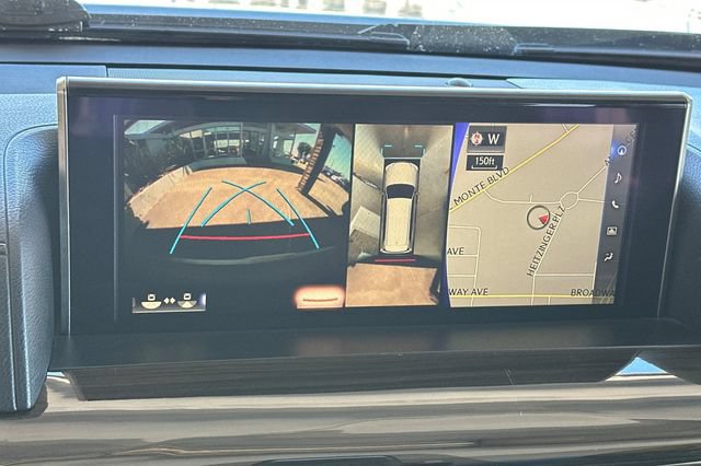 Used 2016 Lexus LX 570 4WD w/ Luxury Package image 26