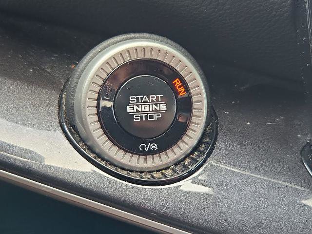 Used 2024 Jeep Wagoneer L 2WD w/ Premium Group I image 17