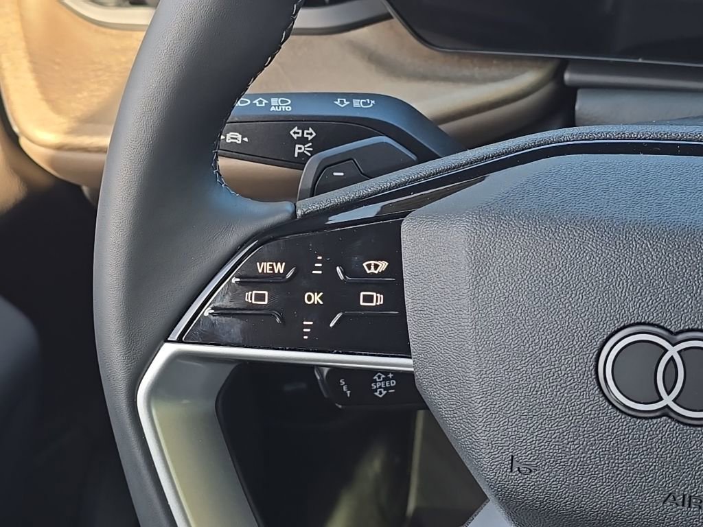 New 2025 Audi Q5 Premium Plus image 17
