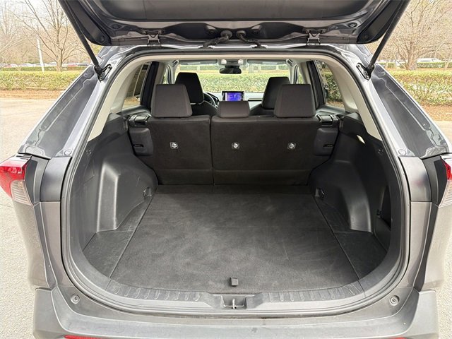 Used 2024 Toyota RAV4 LE image 25