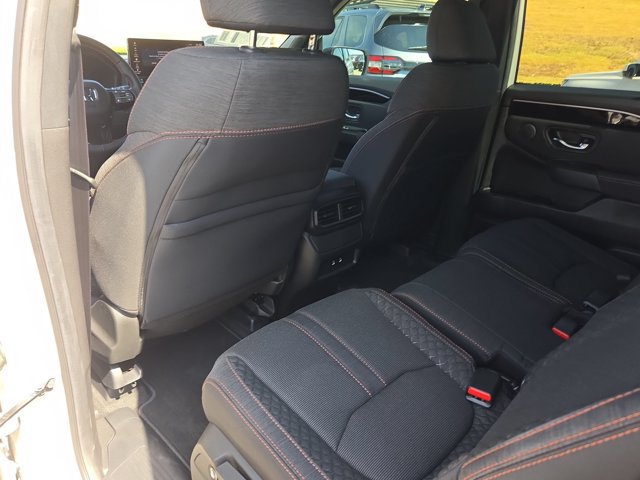 New 2026 Honda Pilot Sport image 12