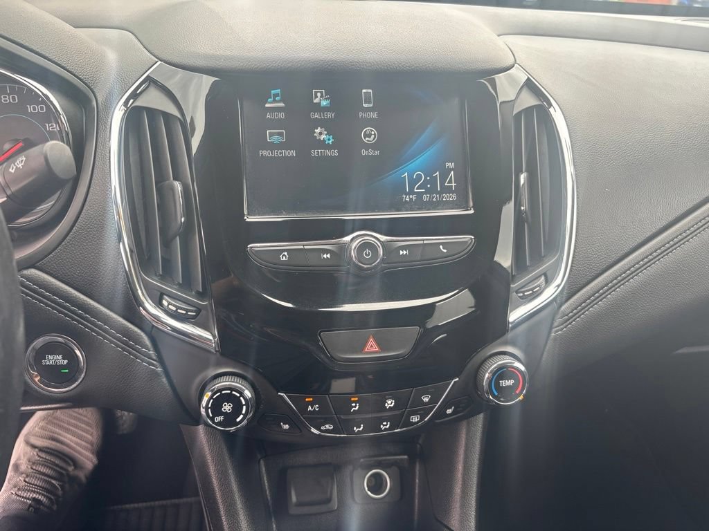 Used 2016 Chevrolet Cruze Premier FWD image 13