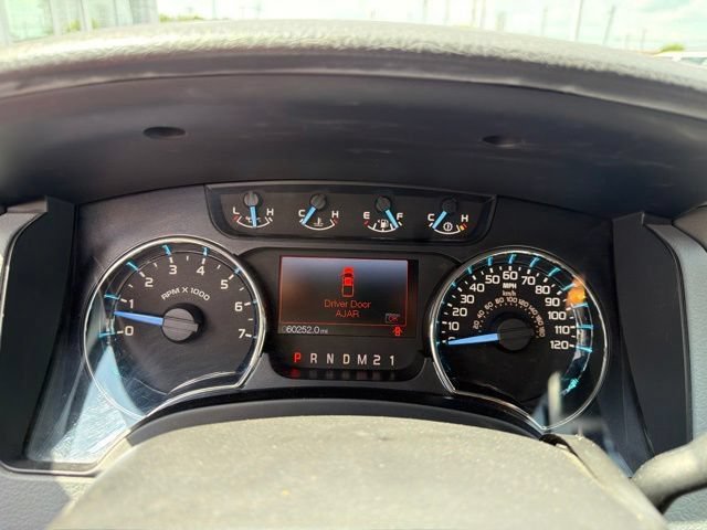 Used 2012 Ford F150 XLT w/ XLT Custom Pkg RWD image 16