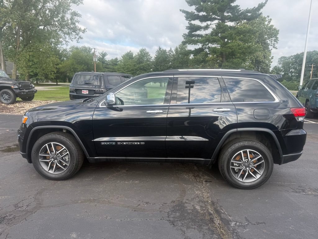 Used 2022 Jeep Grand Cherokee Limited AWD/4WD image 7