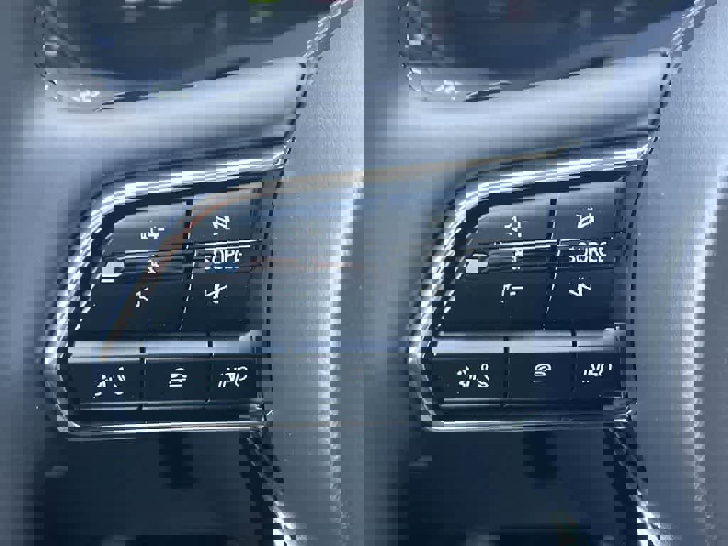 Certified 2025 MAZDA CX-90 Plug-In Hybrid w/Premium Sport image 24