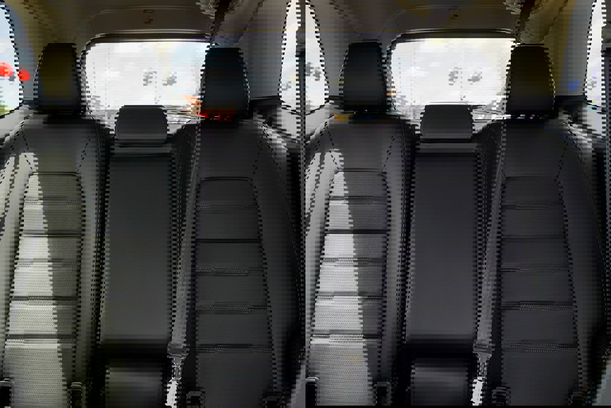 Used 2025 Honda CR-V EX-L image 24