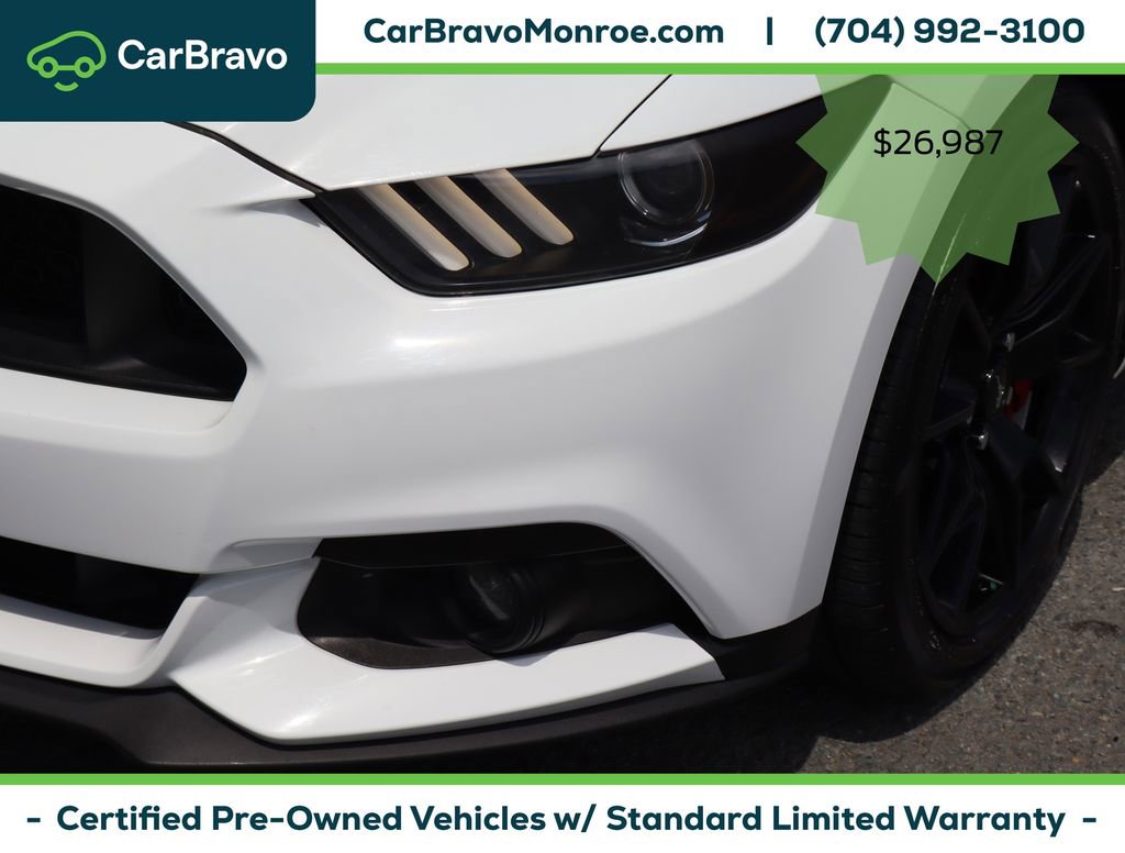 Used 2017 Ford Mustang GT w/ Black Accent Package RWD image 11